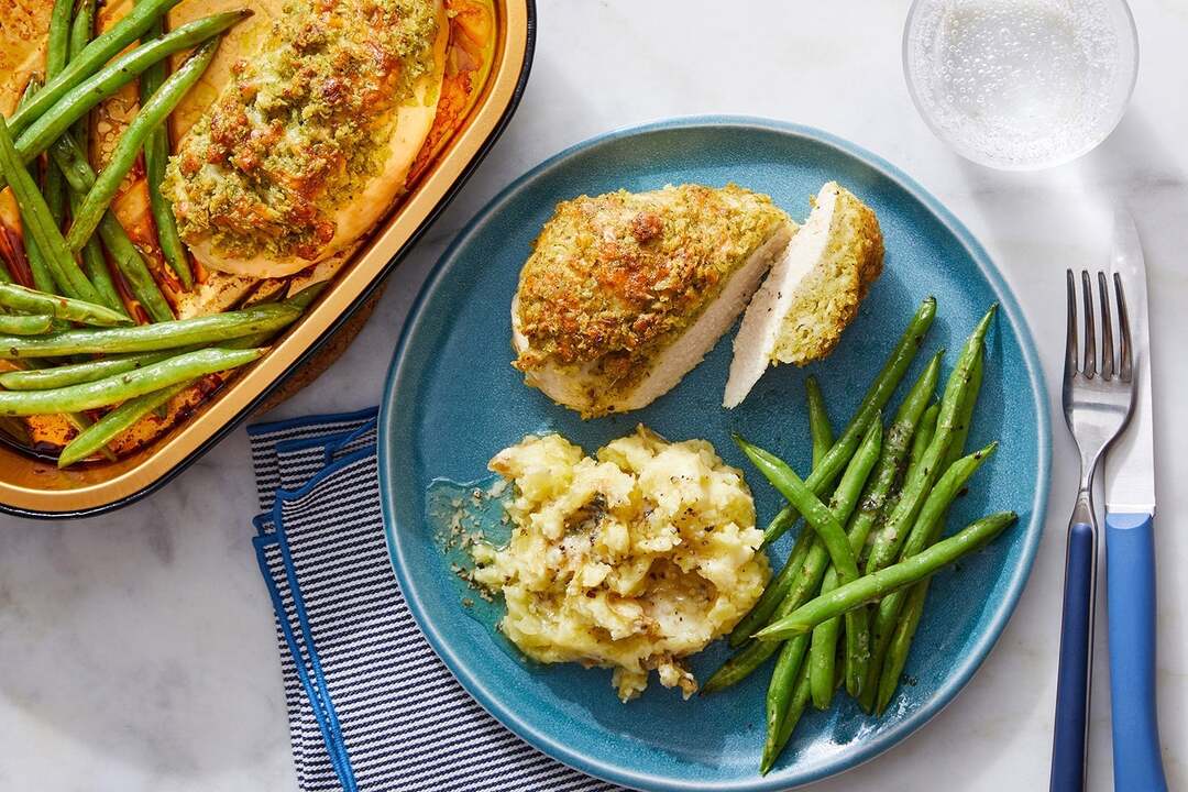 Baked Cheesy Pesto Chicken