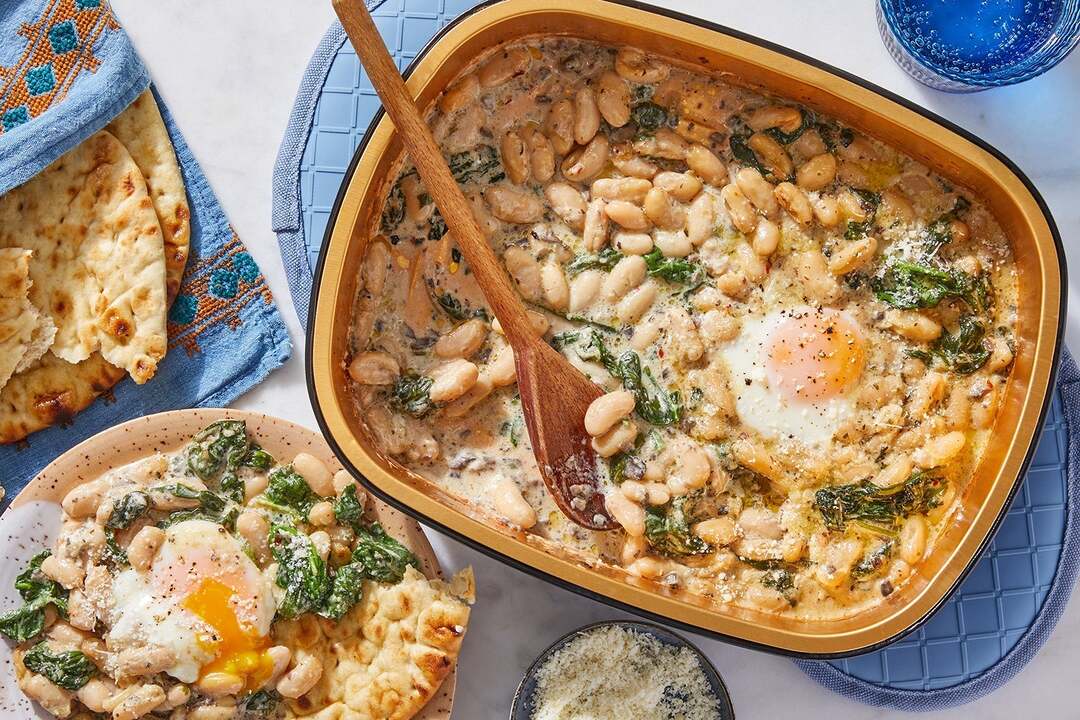 Creamy White Beans & Eggs