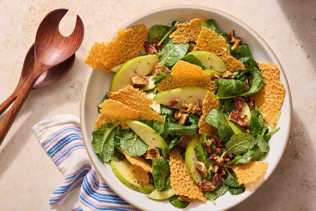 Pear & Fig Kale Salad