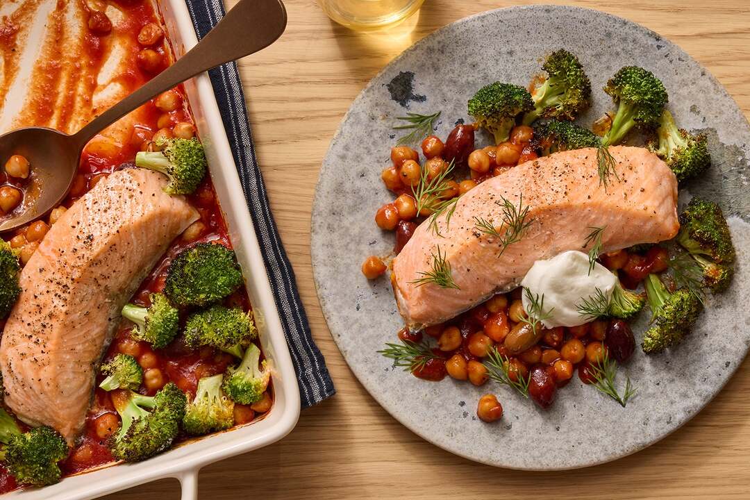 Baked Salmon & Harissa Chickpeas