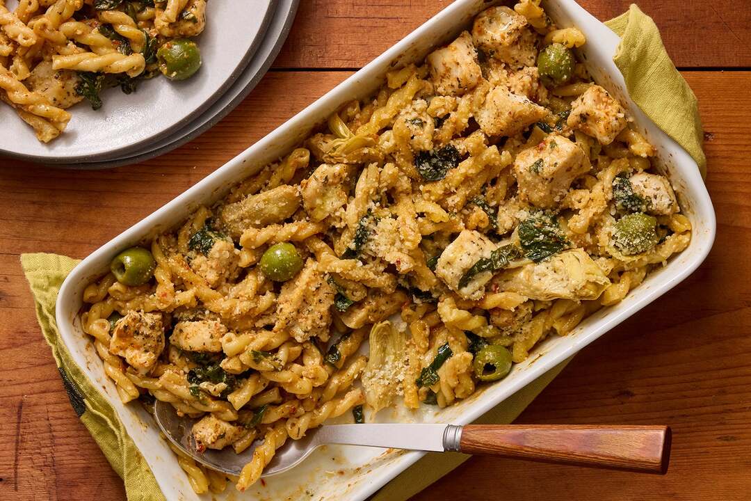 Italian Chicken & Romesco Pasta Bake
