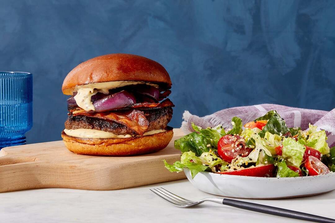 Bacon & Cheddar Cheese Curd Burgers