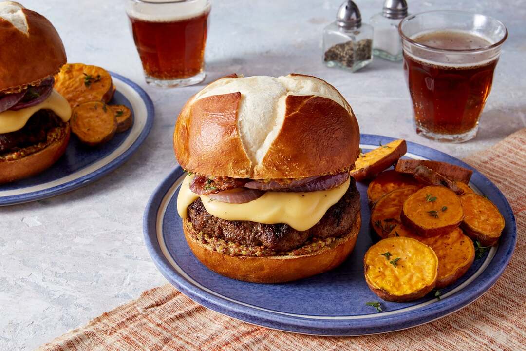 Pretzel Burgers & Cheddar Cheese Sauce
