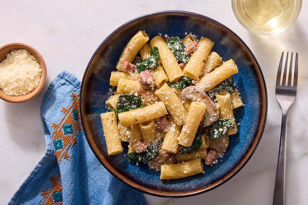 Creamy Mushroom & Pancetta Rigatoni