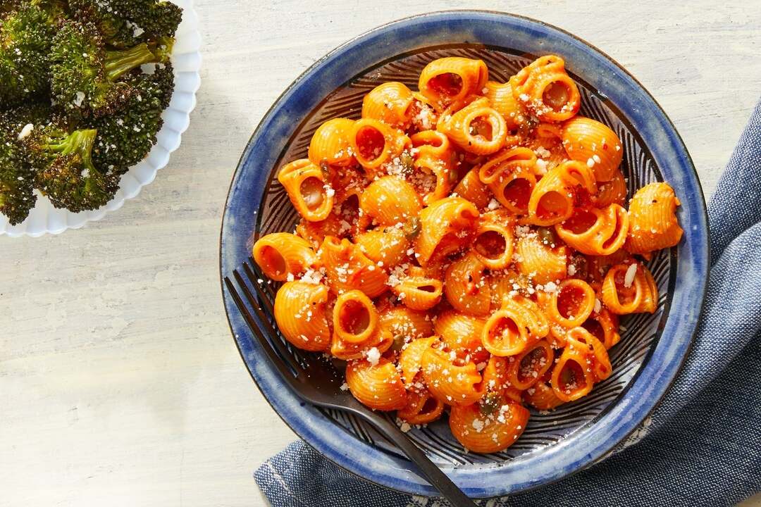 Roasted Red Pepper Pasta
