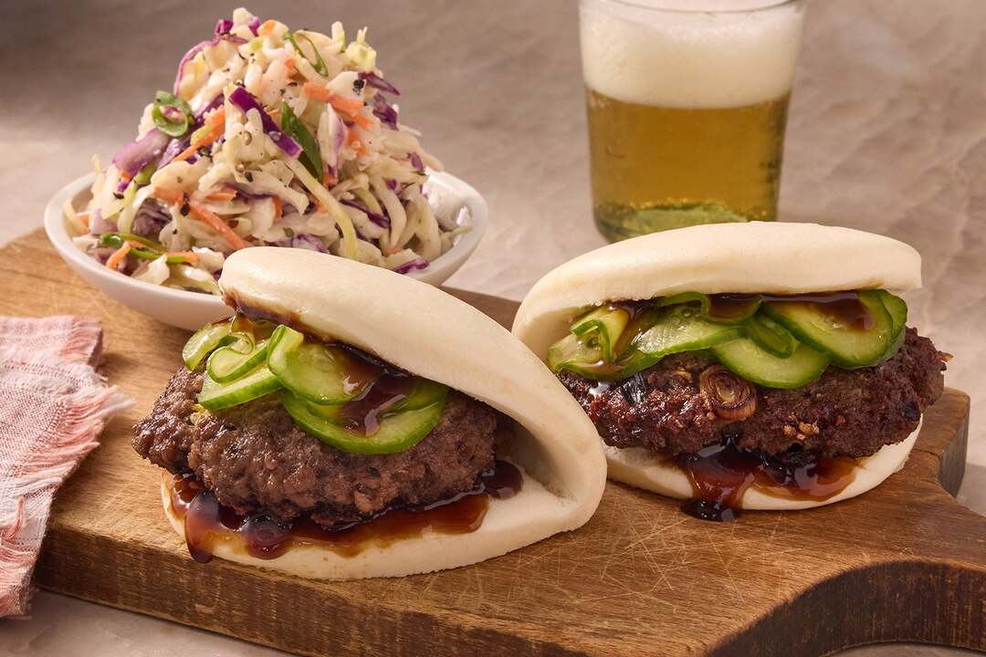 Beef Bao Buns & Hoisin Sauce