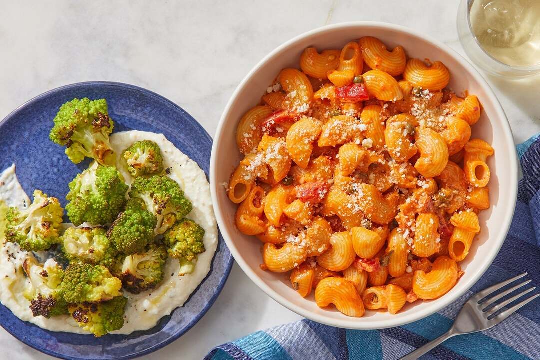 Roasted Red Pepper Pasta