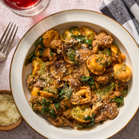 Tortellini & Pesto Bolognese