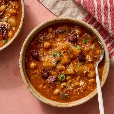 Chickpea Minestrone Soup