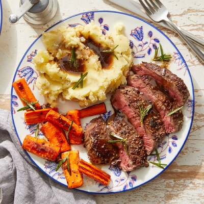 Steaks & Brown Butter Sauce