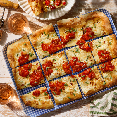 Goat Cheese & Mozzarella Flatbread