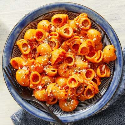 Roasted Red Pepper Pasta