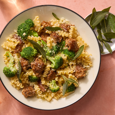 Hot Italian Sausage & Broccoli Pasta