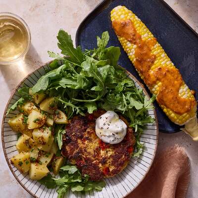 Crab Cakes & Tartar Sauce