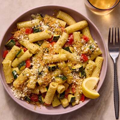 Roasted Garlic & Basil Pesto Pasta