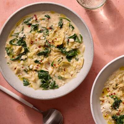 Creamy Spinach & Artichoke Soup