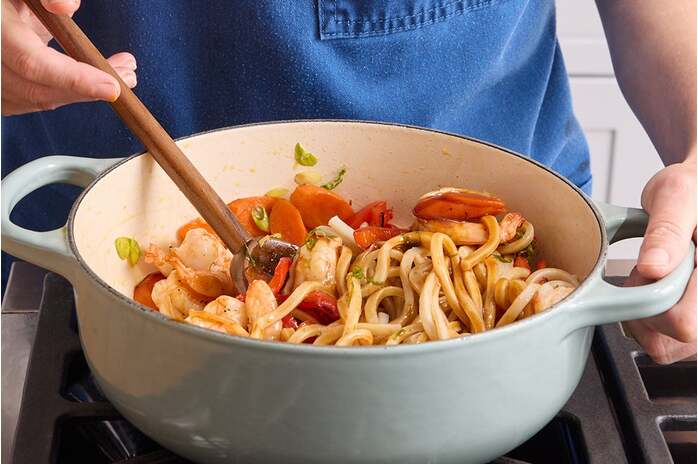 recipe-step-image-Finish the noodles & serve your dish