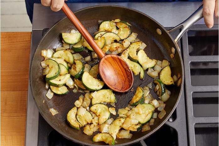 recipe-step-image-Cook the vegetables