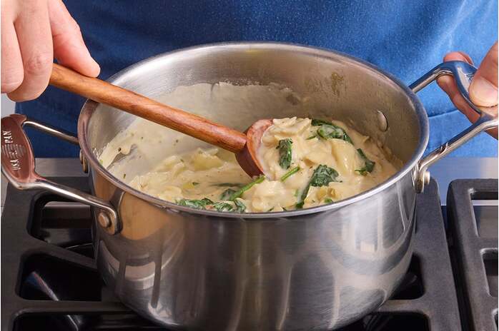 recipe-step-image-Make the soup & serve your dish