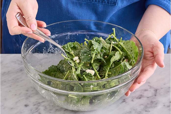 recipe-step-image-Prepare the ingredients & make the salad