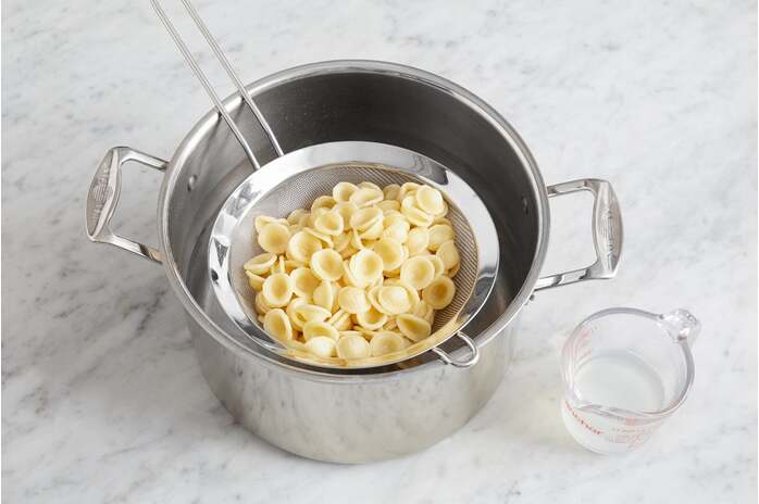 recipe-step-image-Cook the pasta