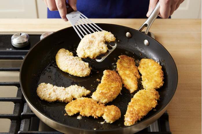recipe-step-image-Cook the chicken: