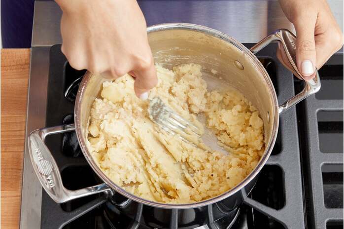 recipe-step-image-Cook & mash the potatoes