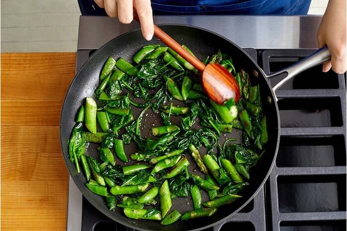 recipe-step-image-Cook the vegetables & finish the rice