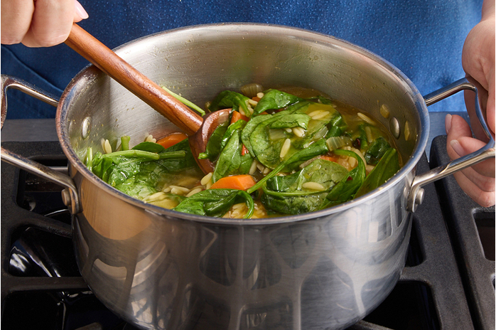 recipe-step-image-Make the soup & serve your dish