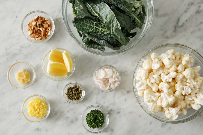 recipe-step-image-Prepare the ingredients: