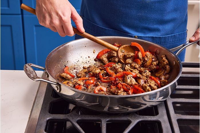recipe-step-image-Cook the pork & vegetables