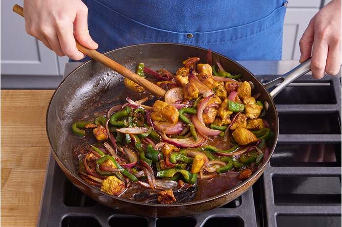 recipe-step-image-Cook the chicken & vegetables