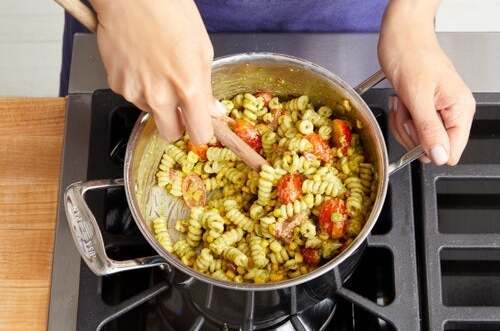 recipe-step-image-Finish the pasta & serve your dish: