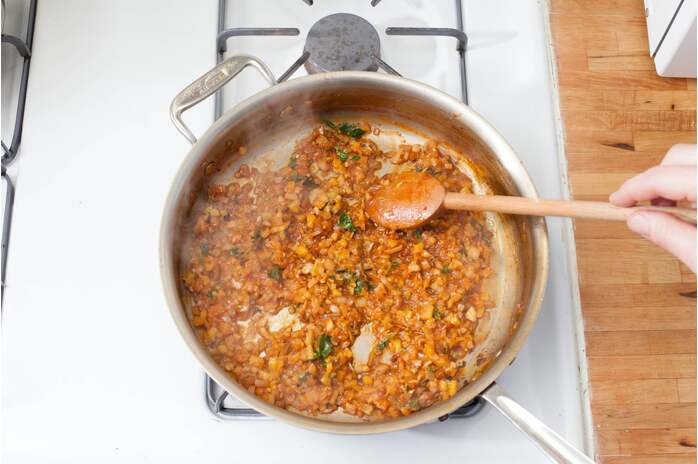 recipe-step-image-Make the sauce: