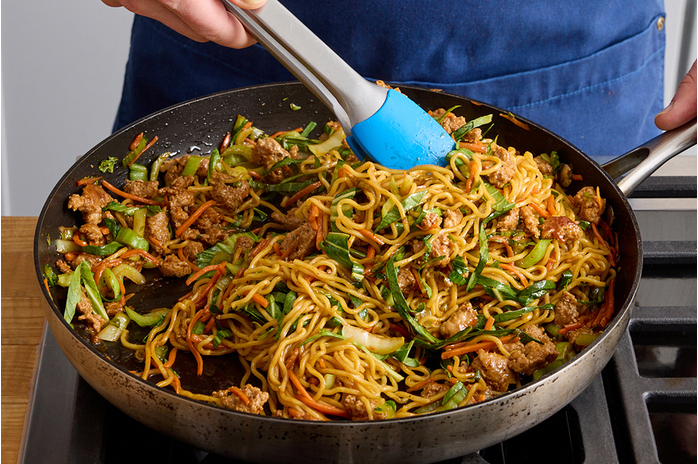 recipe-step-image-Finish the noodles & serve your dish
