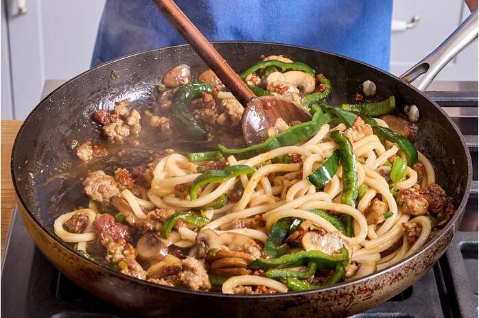 recipe-step-image-Finish the noodles & serve your dish 