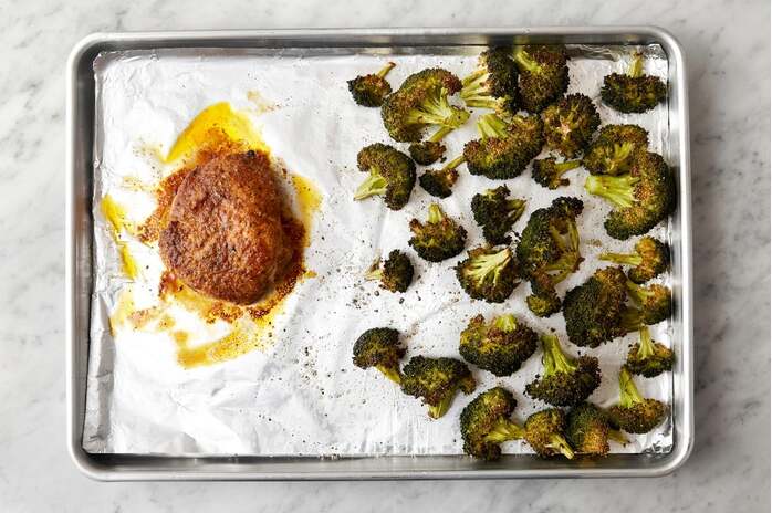 recipe-step-image-Roast the pork & broccoli: