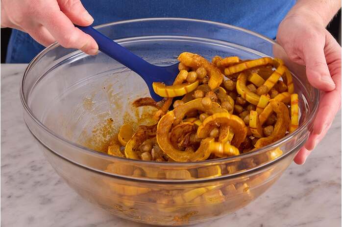 recipe-step-image-Roast the squash & chickpeas