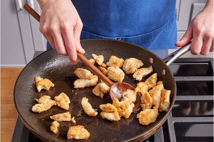 recipe-step-image-Cook the chicken & serve your dish
