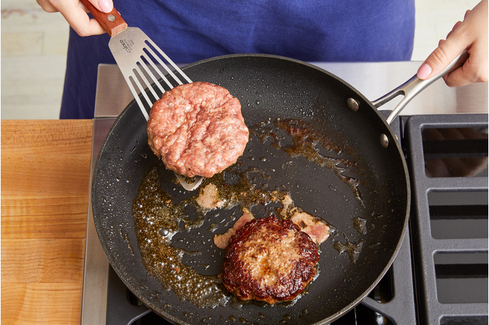 recipe-step-image-Form & cook the patties 