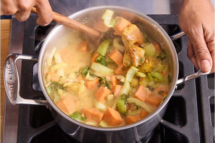 recipe-step-image-Finish the curry & serve your dish 