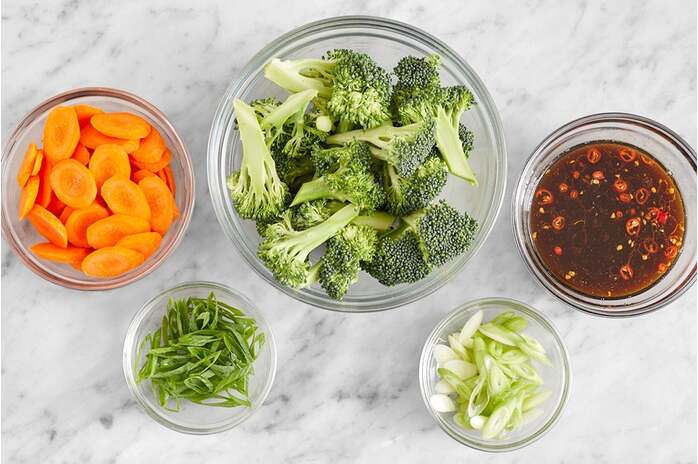 recipe-step-image-Prepare the ingredients & make the sauce