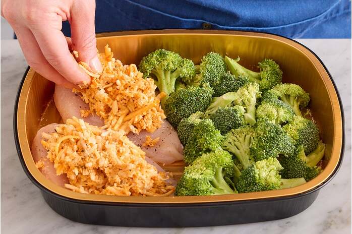 recipe-step-image-Bake the chicken & broccoli