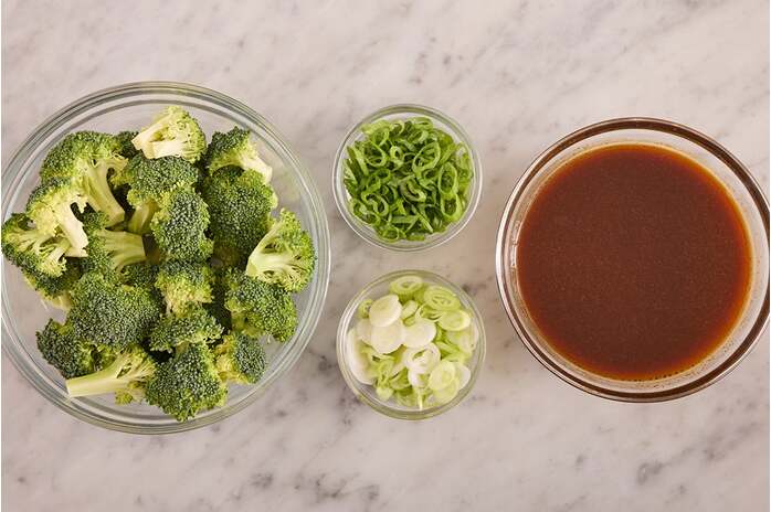 recipe-step-image-Prepare the ingredients & make the sauce