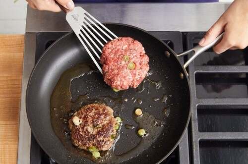 recipe-step-image-Cook the patties