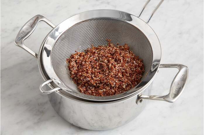 recipe-step-image-Cook the quinoa: