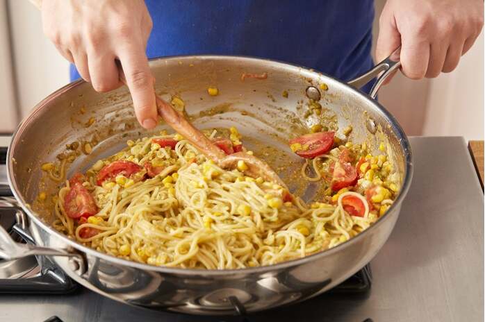 recipe-step-image-Finish the spaghettini: