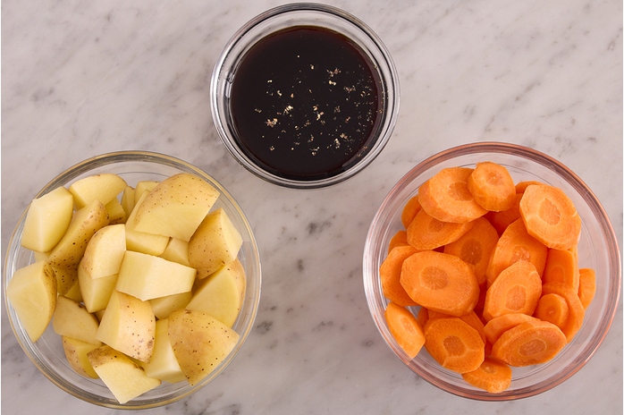 recipe-step-image-Prepare the ingredients & start the sauce 