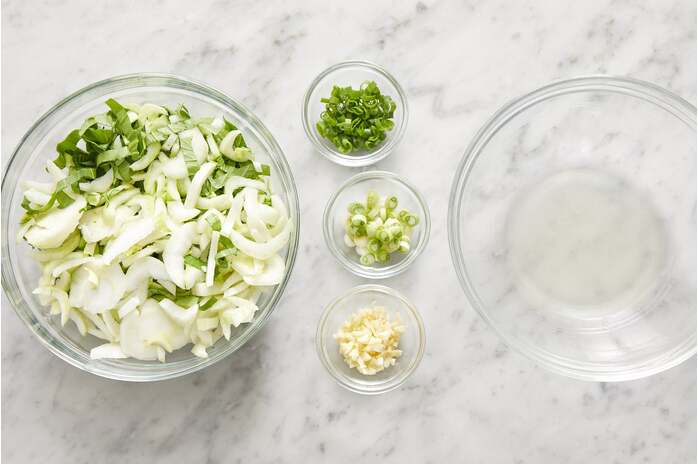recipe-step-image-Prepare the ingredients: 