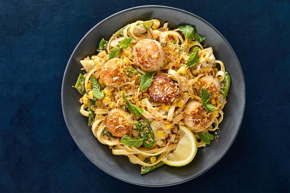 Scallops over Creamy Lemon Fettuccine